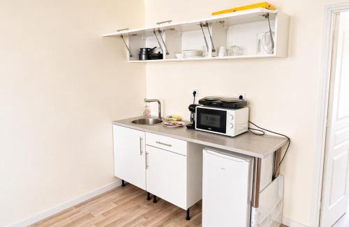 Roubaix Apartment | Studio tout équipé calme et lumineux Roubaix