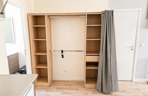 Roubaix Apartment | Studio tout équipé calme et lumineux Roubaix