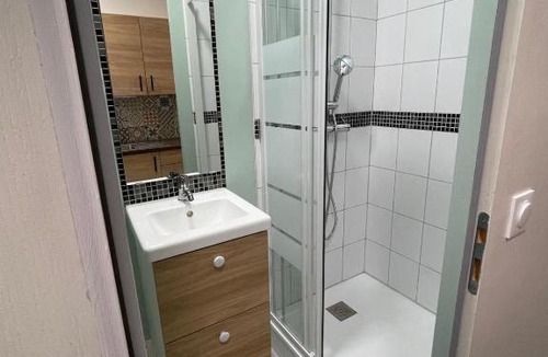 Cote Ouest Ormeaux Apartment | Studio tout beau tout confort tout calme