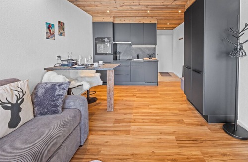 Noes Apartment | Studio type chalet plein centre