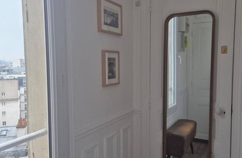 Quartier de Rochechouart Apartment | Studio Under the Rooftops - Sacre-Coeur View