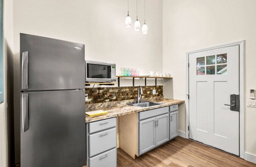 Fernandina Beach Hotel | Studio Unit