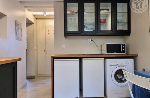 Valmondois Apartment | Studio Valmondois, studio flat, 2 persons