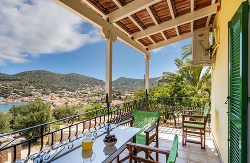 Vathy Apartment | Studio 'Veronis 1' with Sea View, Shared Pool & Wi-Fi