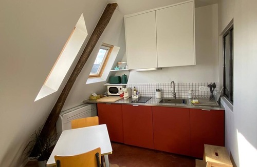 Saint-Merri Apartment | Studio Victoria - Centre de Paris