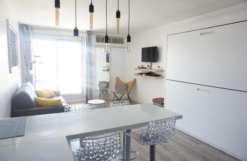 Biarritz Apartment | Studio Victoria Surf