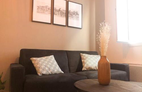 Antibes Old Town Apartment | Studio Vieil Antibes - Saint Antoine