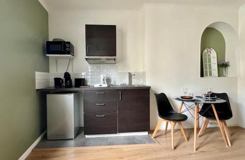 Chatellerault Apartment | Studio Vienne - Spacieux et confortable en plein centre
