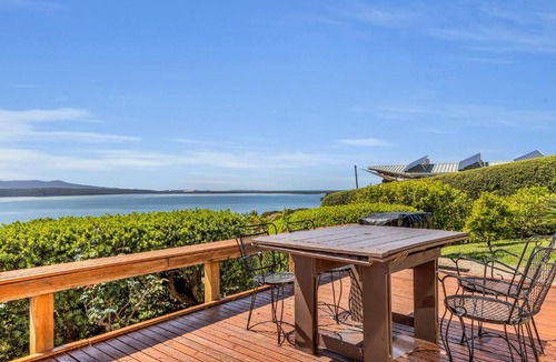 Mallacoota Apartment | Studio Views for Two