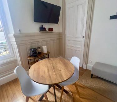 Troyes Apartment | Studio Villa Agathe
