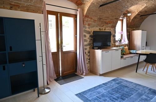 Chambery Apartment | Studio Voûté Atypique