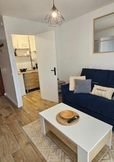 Saint-Brieuc Apartment | Studio Voltaire - Centre ville