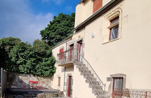 Murol Apartment | STUDIO VOUTE ATYPIQUE