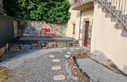 Murol Apartment | STUDIO VOUTE ATYPIQUE