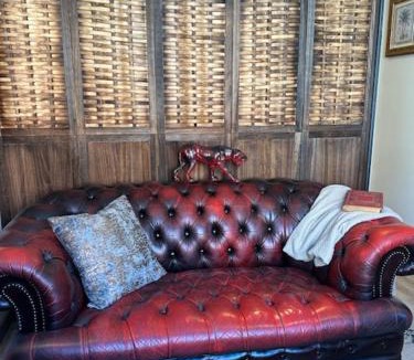 Beauvais Apartment | STUDIO VOYAGE COLONIAL CLIMATISE chic