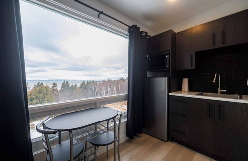 Riviere-du-Loup Regional County Municipality Apartment | Studio Vue fleuve- 202