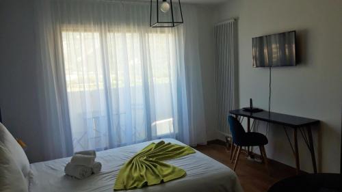 Corin-de-la-Crete Apartment | Studio vue imprenable
