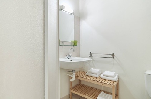 Ancenis Apartment | Studio - Vue sur Jardin