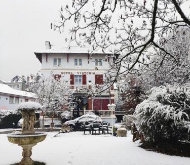 Argeles Gazost Apartment | Studio vue Tourmalet dans villa historique "Victoria"