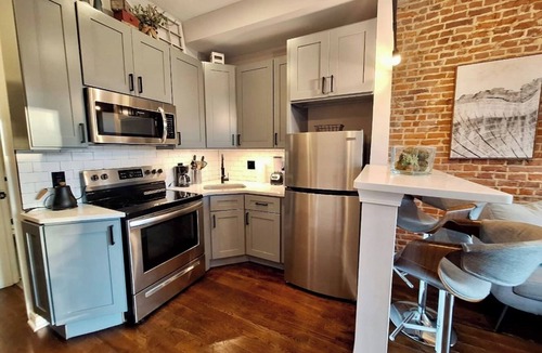 North Philadelphia West Apartment | Studio w/Terrace | Street Parking | 10 min to DT