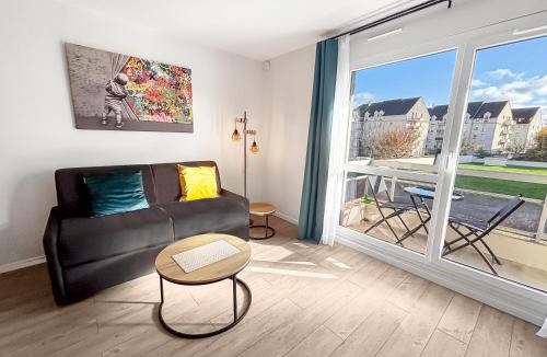 Margny-les-Compiegne Apartment | Studio Wi-Fi et balcon, très bien situé