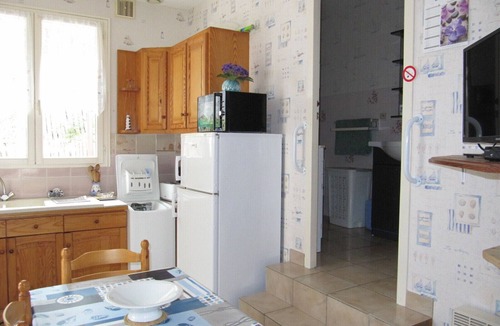 Saint-Pierre-d'Oleron Apartment | Studio with covered terrace 150m from Matha beach