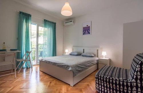 Pasman Other | Studio with a lovely view of the sea
