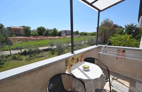 Milcetici Apartment | Studio with balcony and air conditioning