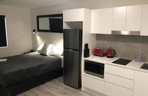 Adamstown Apartment | Studio with Disability Access