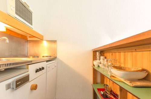 Arc-2000 Apartment | Studio with balcony and free WIFI