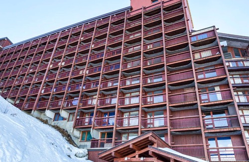 Arc-2000 Apartment | Studio with balcony and free WIFI