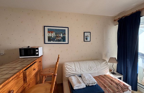 La Chaume Apartment | Studio with large terrace, sea view - 2 guests