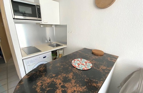 Plage d'Argeles Apartment | Studio with private parking, near the beach