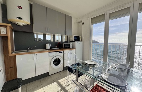 Les Lecques Apartment | Studio with stunning sea view - 2 guests