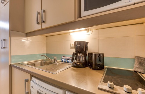 La Grande-Motte Apartment | Studio with Sea View Terrace on the Beach in La Grande Motte