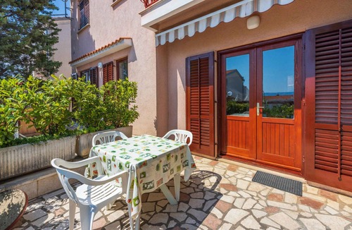 Povile Apartment | Studio with terrace and air conditioning