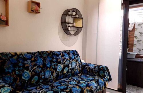 Juvignac Apartment | STUDIO WITH TERRACE AND GARDEN