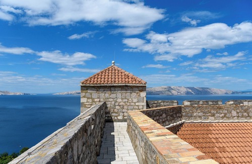 Senj Apartment | Studio with terrace and barbecue facilities
