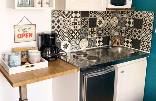 Chasseneuil-du-Poitou Apartment | Studio Wormy - Futuroscope rental 8 min walk