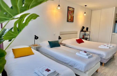 Lourdes Apartment | " Studio Zen Lourdes " 4 personnes - Centre Ville