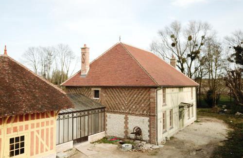 Charmont-sous-Barbuise Apartment | Studiolo des Sources