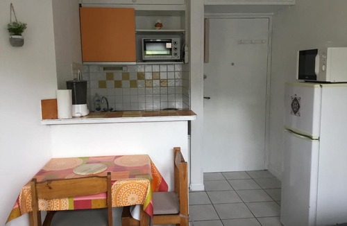 Greoux-les-Bains Apartment | Studios - Gréoux-les-bains - Solo/Duo