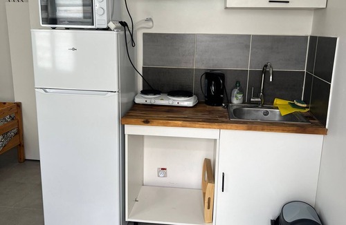 Le Mans Apartment | Studios plain-pied – Tram à 2 min & Hôpital en face