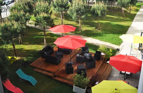 Lormont Apartment | Study Hôtel