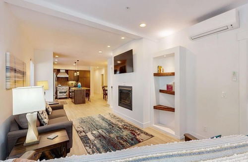 Gold Beach Apartment | Stunner apt with fireplace, grill, partial ocean views & partial AC