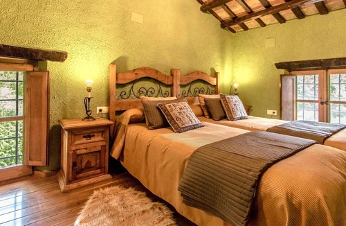 Sant Feliu de Buixalleu Villa | Stunning Costa Brava mountain retreat - beach 30km