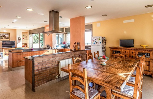 Sant Cebria de Vallalta House | Stunning home in Sant Cebrià de Vallalta