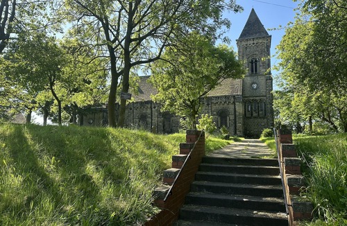 Pudsey Apartment | Stunning 1-Bed Studio in Pudsey