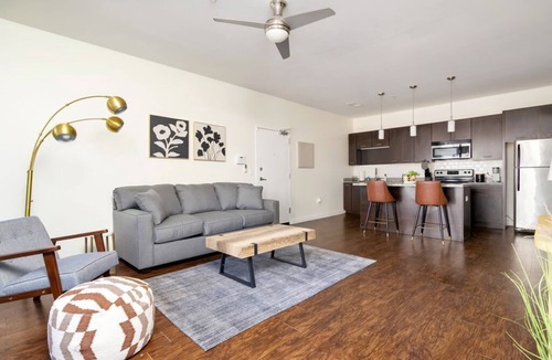 Grandview Heights Apartment | Stunning 1 Bedroom Luxury unit with a Pool