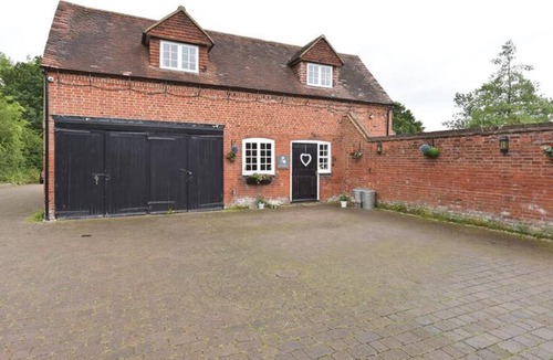 Warley Cottage | Stunning 100-year-old Converted Coach House